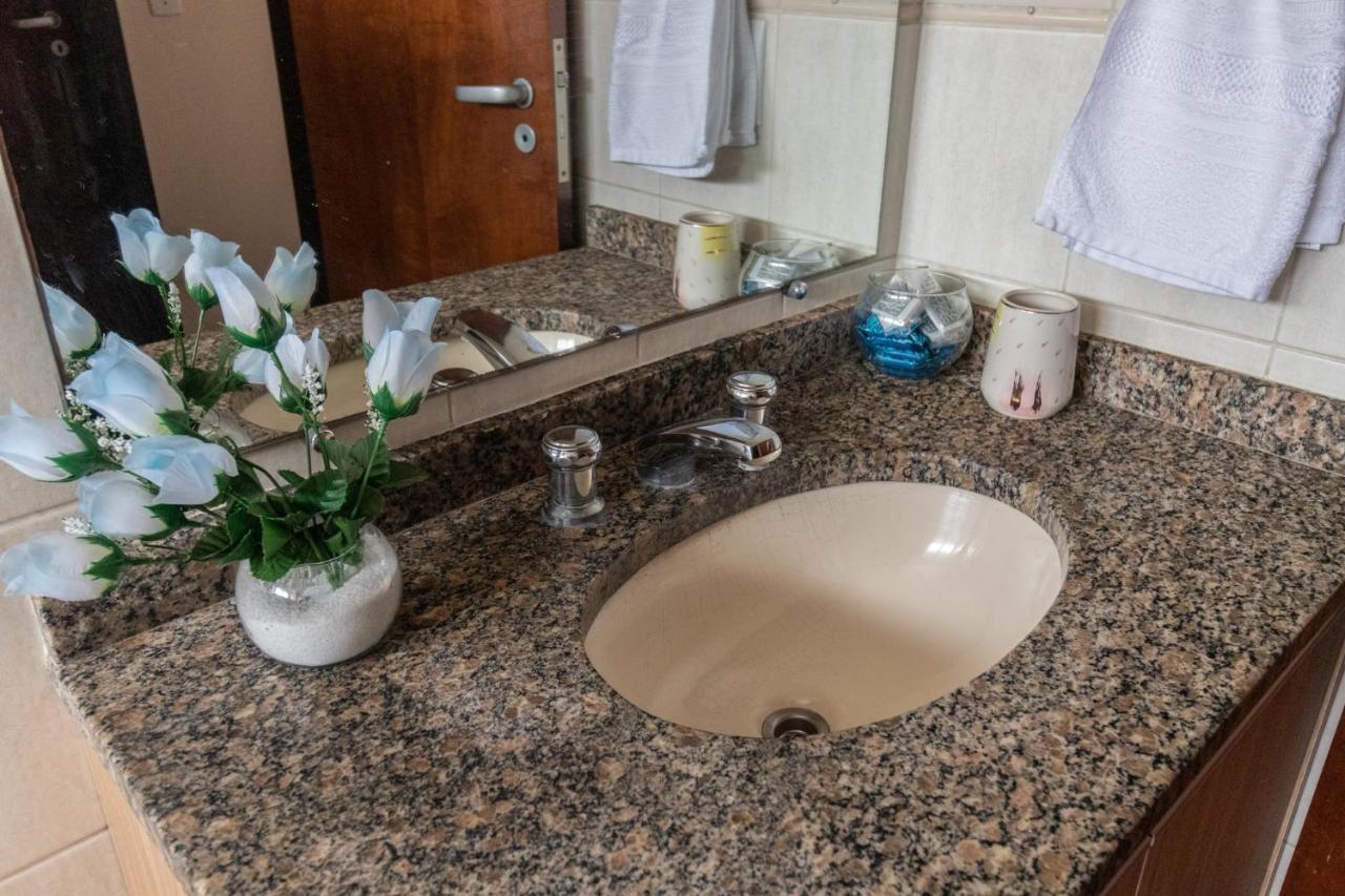 Family Space Curitiba/Vaga De Garagem Gratis Zewnętrze zdjęcie